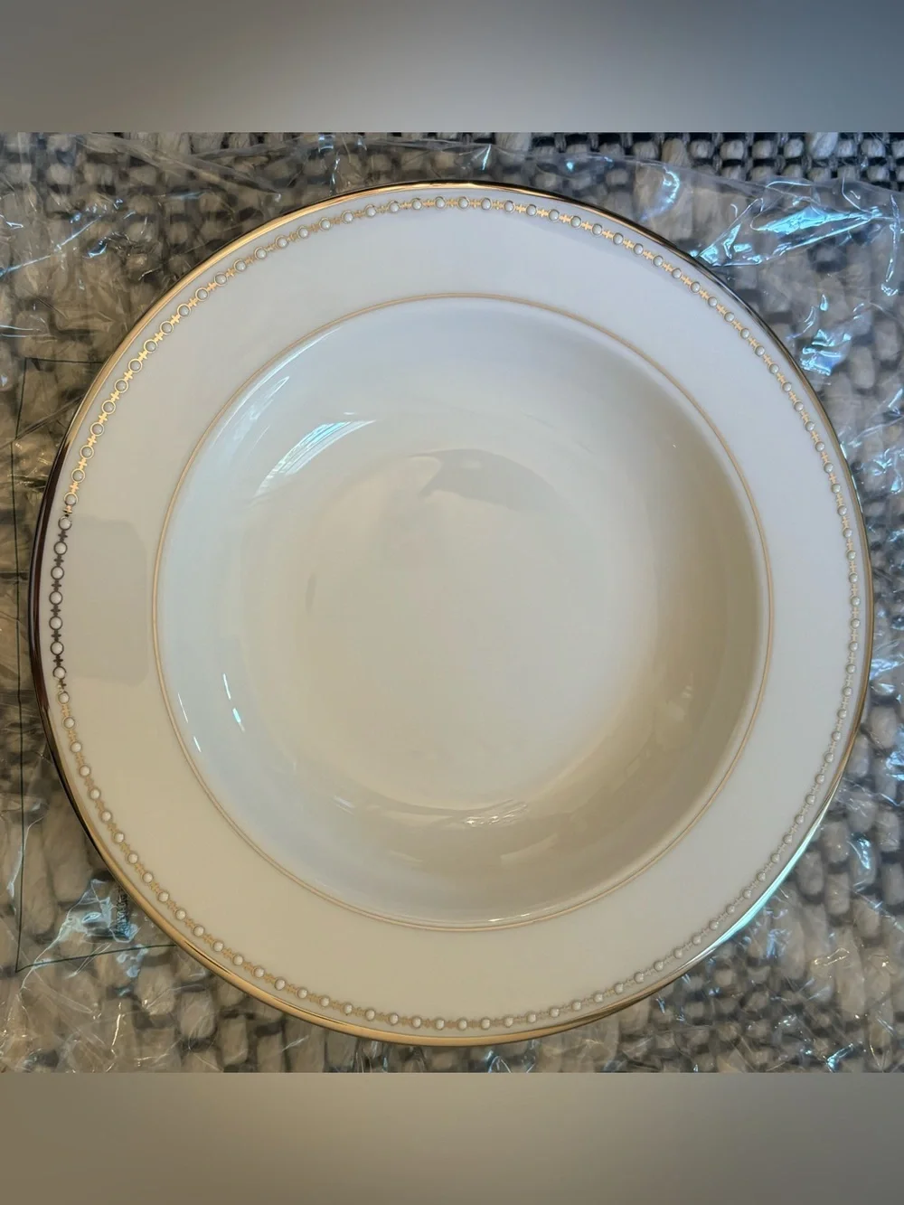 Lenox Pearl Platinum Bone China 9” Soup Bowl